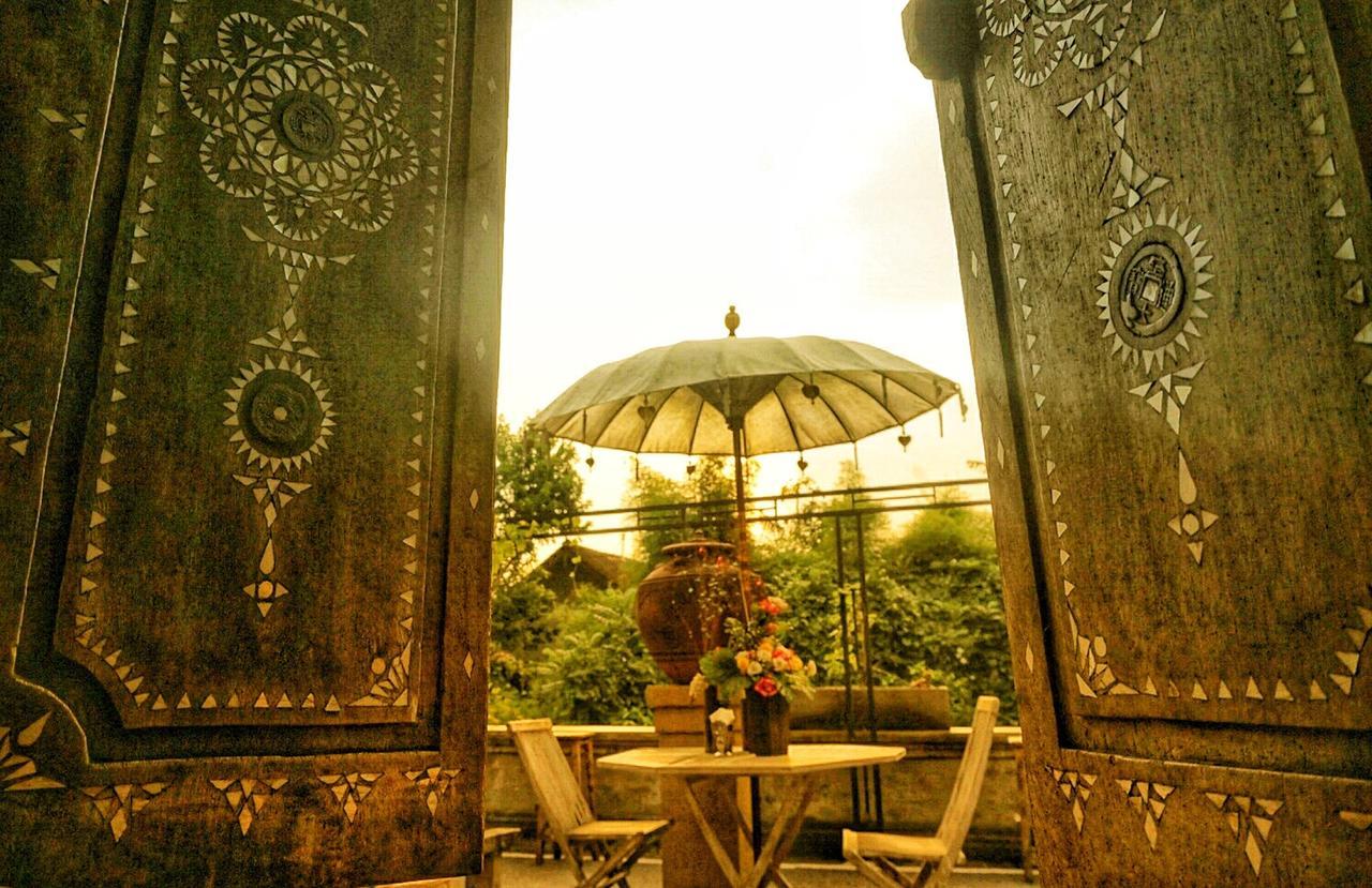Tukad White House Hotel Ubud Buitenkant foto