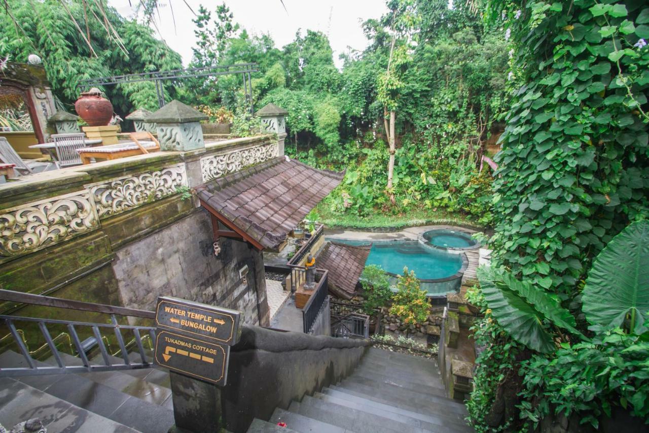 Tukad White House Hotel Ubud Buitenkant foto