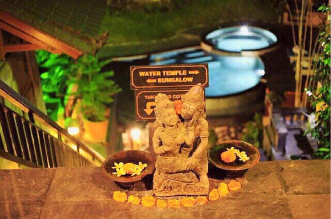 Tukad White House Hotel Ubud Buitenkant foto