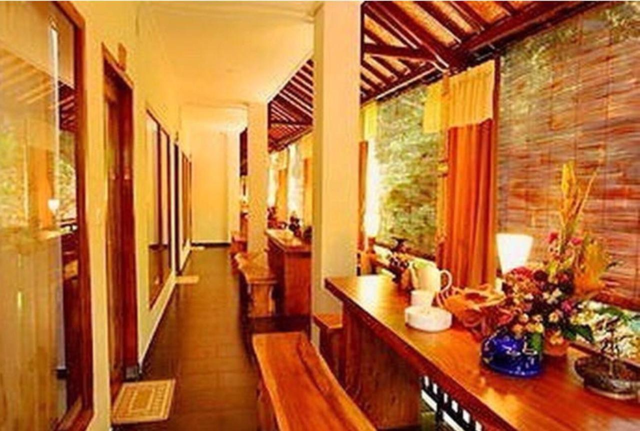 Tukad White House Hotel Ubud Buitenkant foto