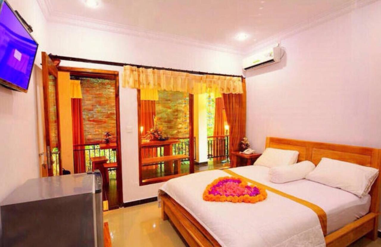 Tukad White House Hotel Ubud Buitenkant foto